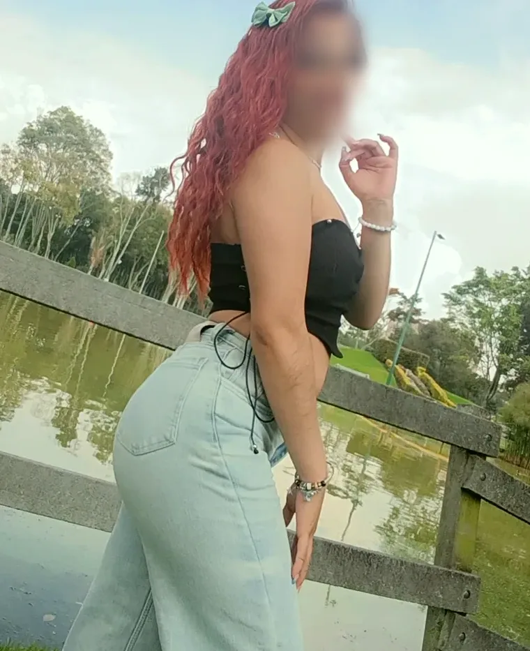 Alexandra, 23 anni